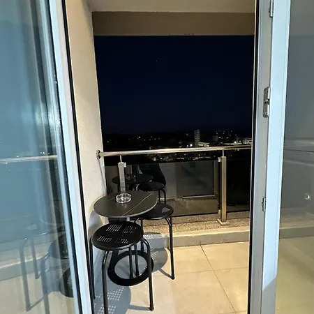 Apartment Luxury , Private Parking, Self Check-in64 Craiova