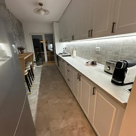 Luxury , Private Parking, Self Check-in64