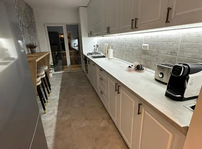 Luxury , Private Parking, Self Check-in64